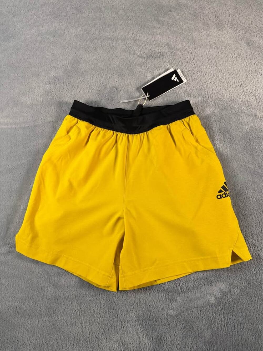 Adidas Women’s Athletic Shorts Yellow Black Aeroready Running Gym XS NWT